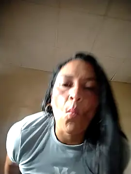 CatleyaSmith online show from 04/07/26, 02:41