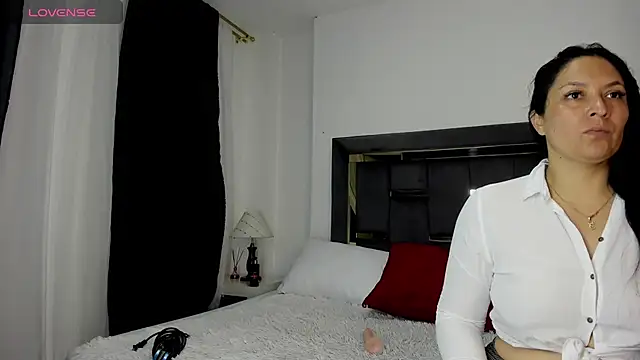 Snapshot of CatleyaSmith chatting on 01/16/26, 12:09 CatleyaSmith online show from 01/16/26, 12:09