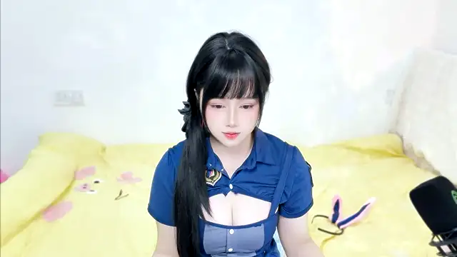 Nina37 online show from 03/10/26, 11:25