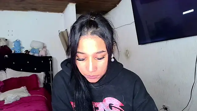 Snapshot of lyam_ebony_ chatting on 04/08/26, 04:14 lyam ebony online show from 04/08/26, 04:14