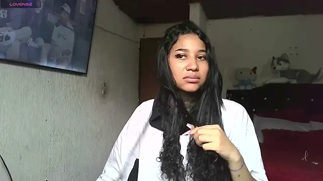 Snapshot of lyam_ebony_ chatting on 03/12/26, 06:12 lyam ebony online show from 03/12/26, 06:12