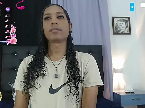 MiaCoock online show from 11/27/25, 12:38