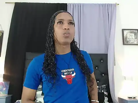 MiaCoock online show from 11/07/25, 12:53