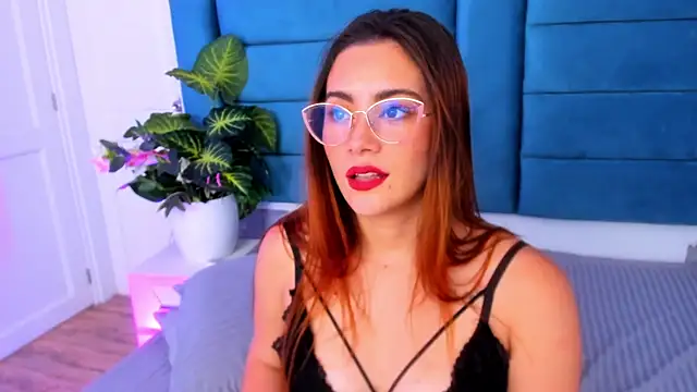 Snapshot of SaraAlvarezx chatting on 03/02/26, 05:08 SaraAlvarezx online show from 03/02/26, 05:08