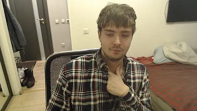 lucky swimmer online show from 11/27/25, 03:45