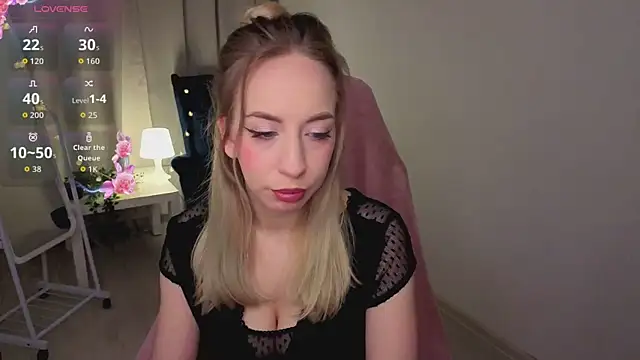 IsabelleBliz online show from 02/24/26, 10:21