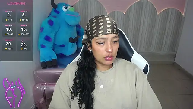 tamara brown t online show from 11/29/25, 02:55