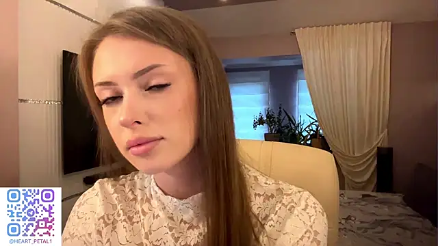 Snapshot of mona_star chatting on 11/07/25, 09:14 mona star online show from 11/07/25, 09:14