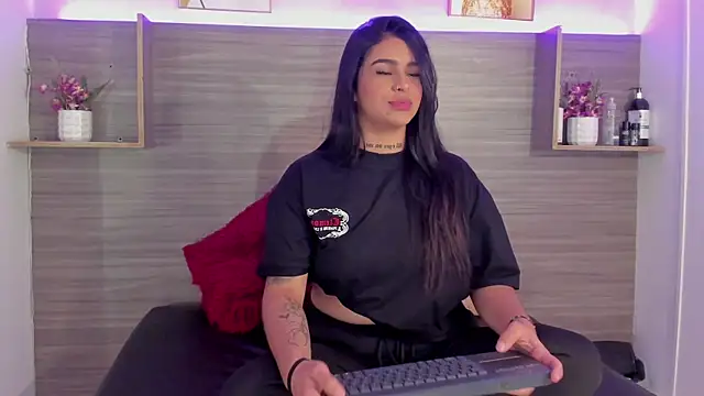 Taylor walton online show from 01/10/26, 01:06