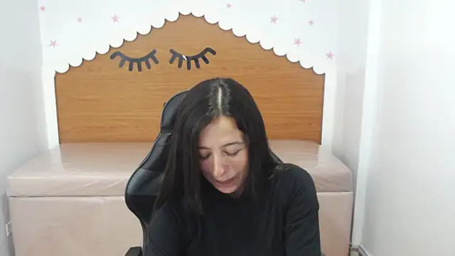 scarlett percy t online show from 02/24/26, 07:48