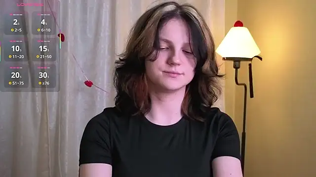 LatinaHuguenin online show from 02/11/26, 07:25