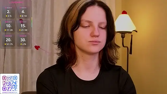 LatinaHuguenin online show from 02/15/26, 07:57