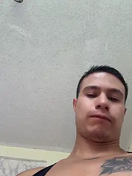 Snapshot of RaySullivan chatting on 06/20/26, 04:12 RaySullivan online show from 06/20/26, 04:12