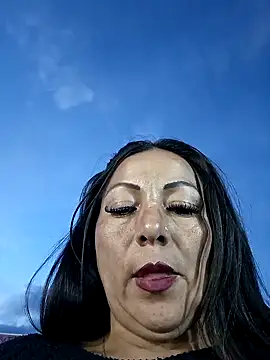 misshot 02 online show from 11/06/25, 10:58