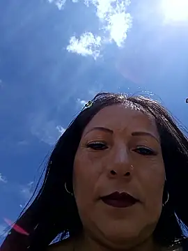 misshot 02 online show from 11/12/25, 04:33