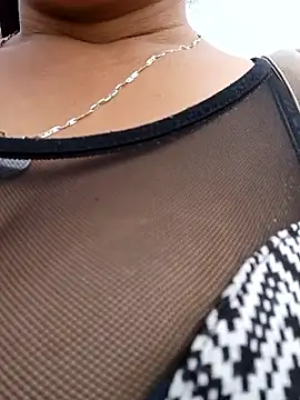 misshot 02 online show from 12/22/25, 06:52