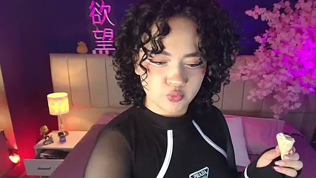  sarahRose online show from 04/28/26, 03:55