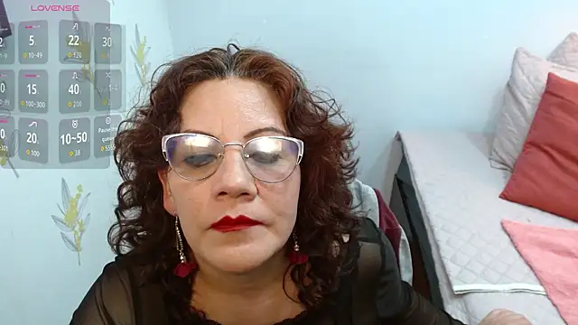 Rosalie Durand online show from 02/12/26, 07:24