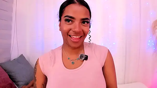 Snapshot of Irishottt chatting on 02/26/26, 05:07 Irishottt online show from 02/26/26, 05:07