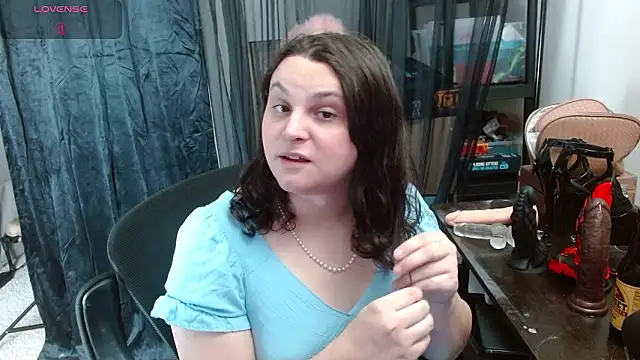 Salacious Sage online show from 03/11/26, 08:47