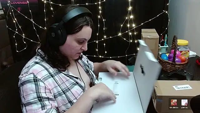 Salacious Sage online show from 04/04/26, 09:10