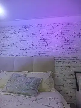 April Kay online show from 11/16/25, 03:33