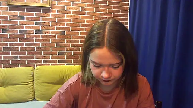 AlissaGerardo online show from 11/28/25, 02:06