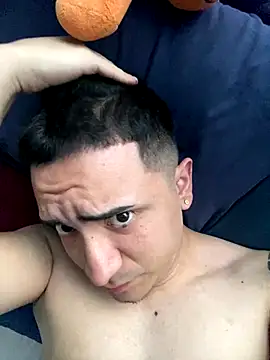 Snapshot of Nesukke chatting on 11/04/25, 09:51 Nesukke online show from 11/04/25, 09:51