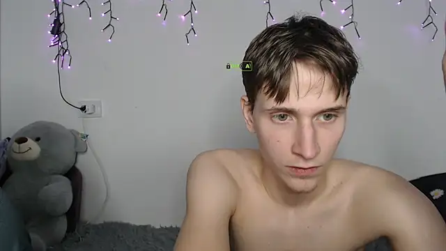 cute couple69 online show from 11/11/25, 08:25