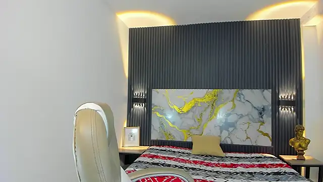 Snapshot of Liams18 chatting on 12/19/25, 01:31 Liams18 online show from 12/19/25, 01:31