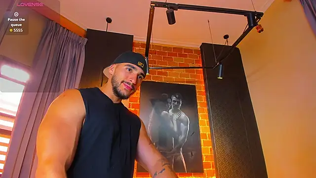 Scottfishcer1 online show from 11/20/25, 07:25