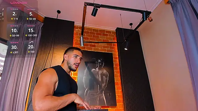 Scottfishcer1 online show from 11/11/25, 07:19