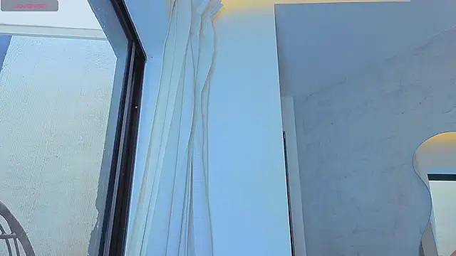 Scottfishcer1 online show from 04/17/26, 07:17