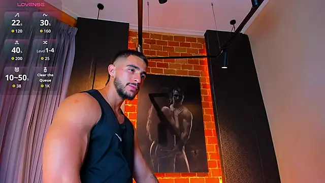 Scottfishcer1 online show from 11/26/25, 07:36