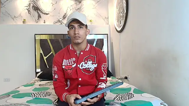 IMPERIO ROMANO online show from 12/01/25, 07:15