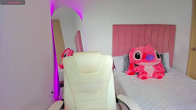 Janettcruz online show from 02/09/26, 08:18