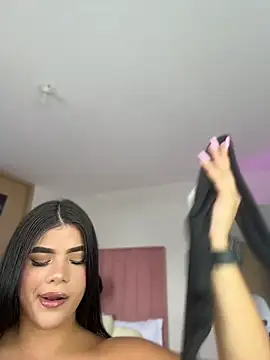 Janettcruz online show from 07/16/26, 07:11