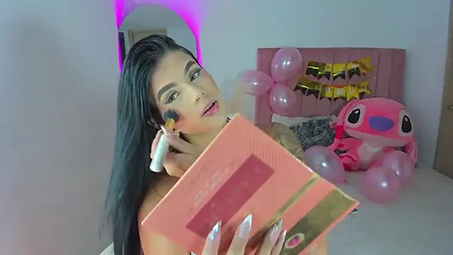 Janettcruz online show from 11/26/25, 11:38