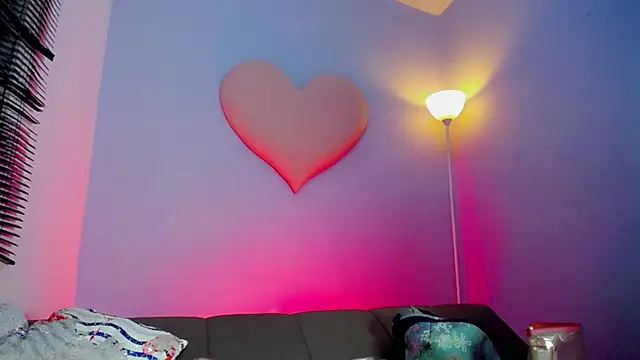 Dulcineaa  online show from 11/29/25, 03:50