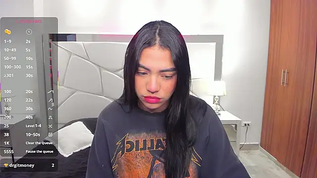 emma connor1 online show from 11/26/25, 11:43