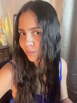 alisaa jhons1 online show from 04/13/26, 01:20