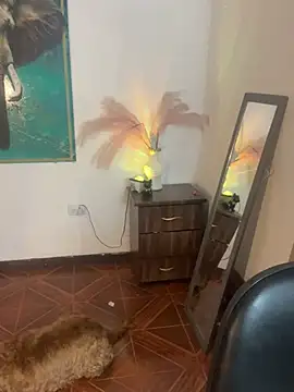 alisaa jhons1 online show from 04/07/26, 11:50