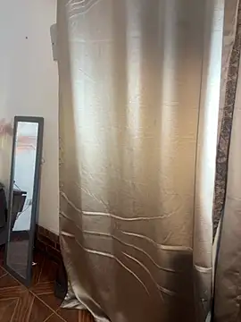 alisaa jhons1 online show from 04/26/26, 11:46