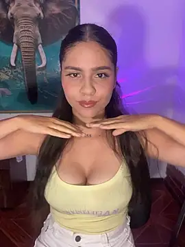 alisaa jhons1 online show from 07/16/26, 10:12