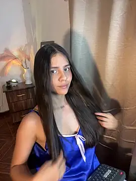 alisaa jhons1 online show from 04/15/26, 01:22