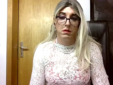 AgnesCross39 online show from 02/24/26, 05:41