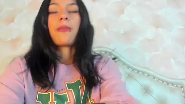 Madhison 5 online show from 11/23/25, 08:41