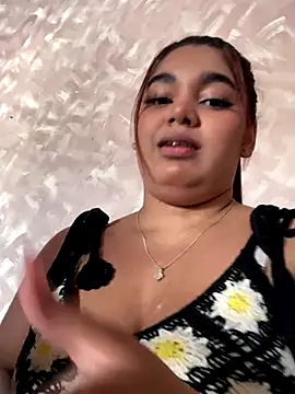 Anny arango1 online show from 12/15/25, 06:03