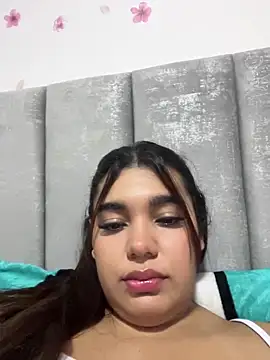 Anny arango1 online show from 05/18/26, 04:01