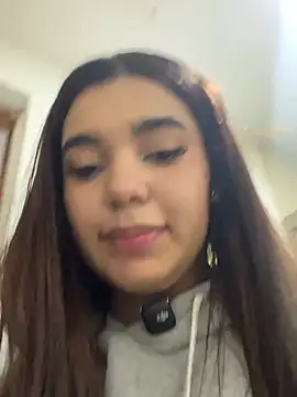 Snapshot of Anny_arango1 chatting on 07/12/26, 05:03 Anny arango1 online show from 07/12/26, 05:03